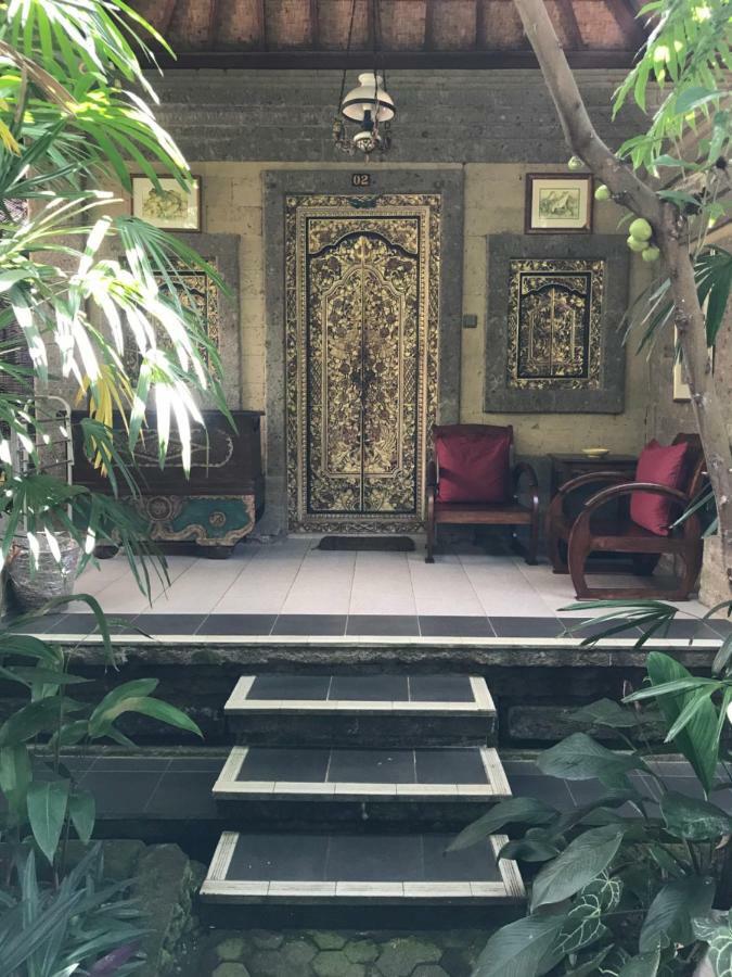 Nirvana Pension Ubud Exteriör bild